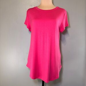 Bombom Candy Pink Soft Tunic T-Shirt Top Blouse Size Medium NWT‎